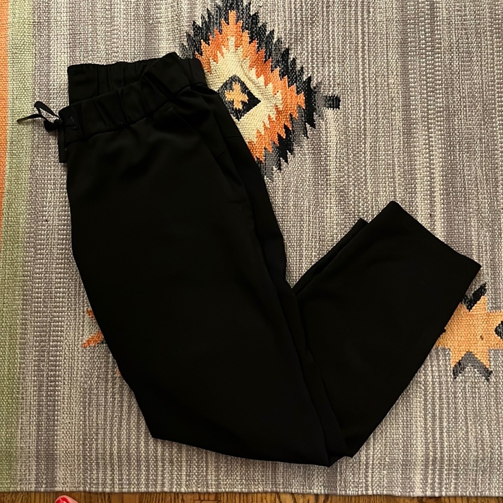Lululemon On the Fly 7/8 Pants